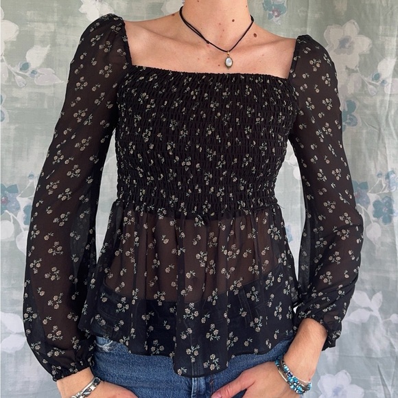Black Floral Shirred Long Sleeve Sheer Boho Top - Picture 1 of 2